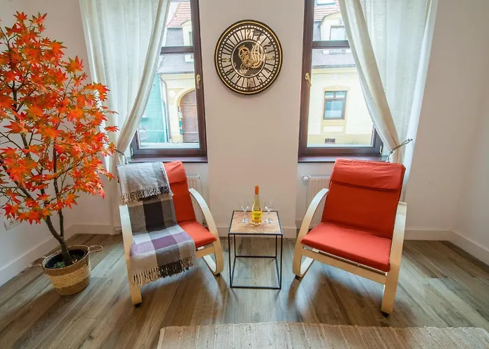 Old Town Suites